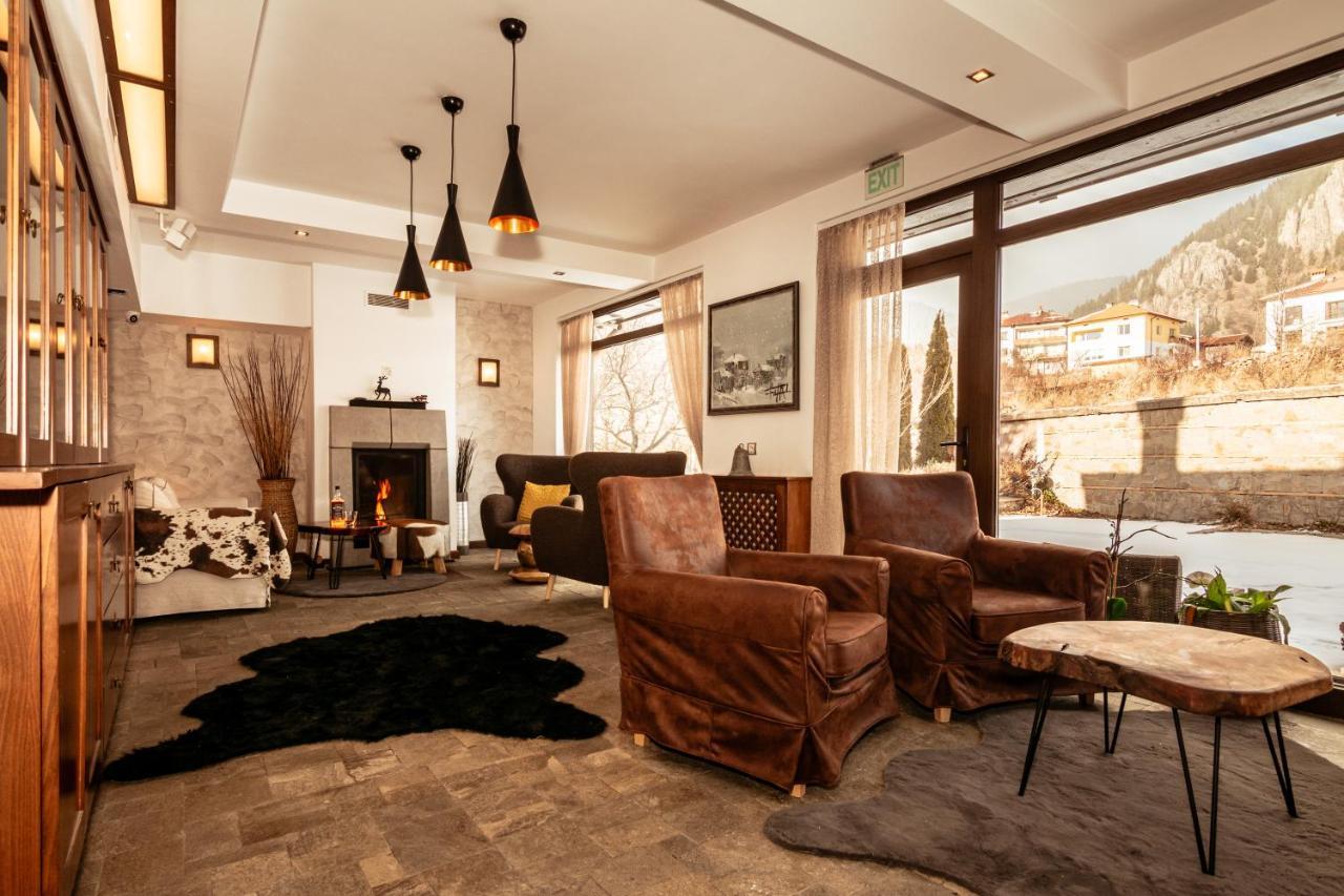 Hotel Smilen Смолян Екстер'єр фото