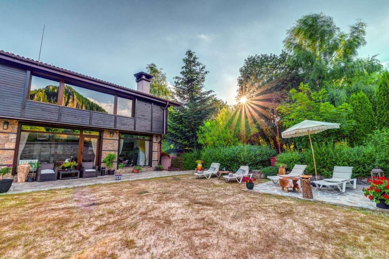 Hotel Smilen Смолян Екстер'єр фото