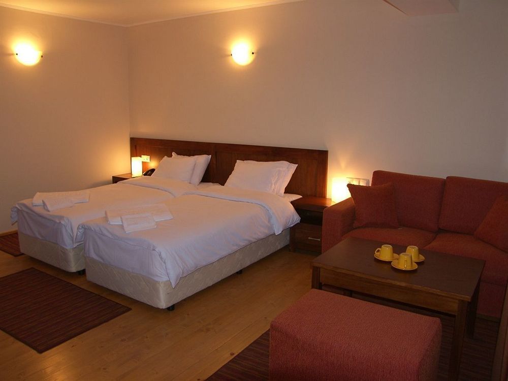 Hotel Smilen Смолян Екстер'єр фото